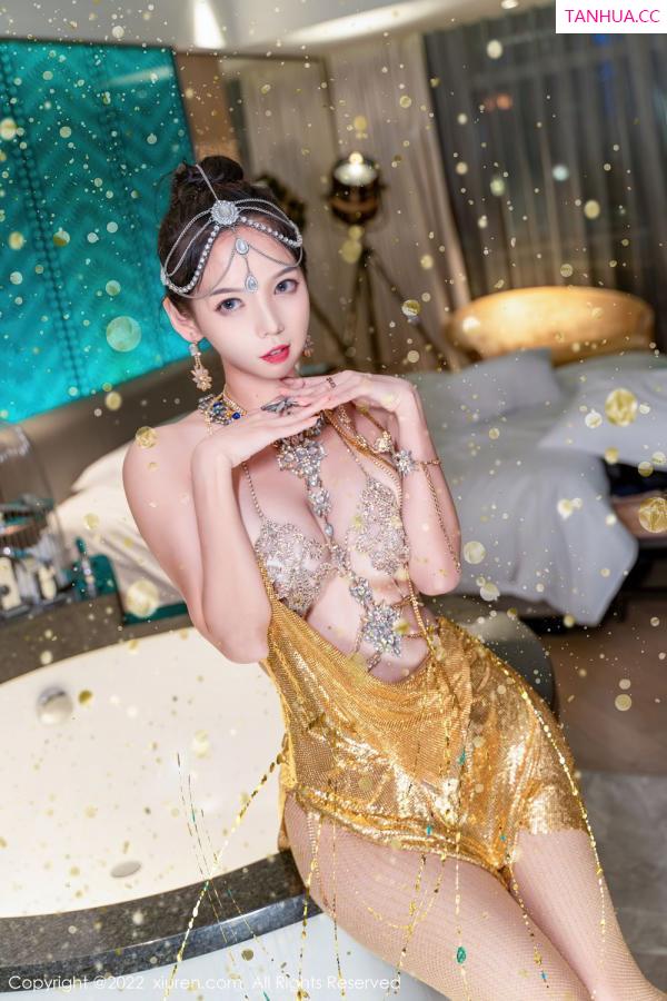 大美媚京  [XiuRen]高清写真图 2022.09.08 No.5559 大美妞儿第25张图片